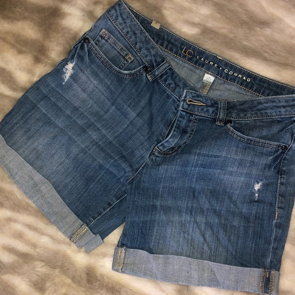 LC Lauren Conrad Cuffed shorts
